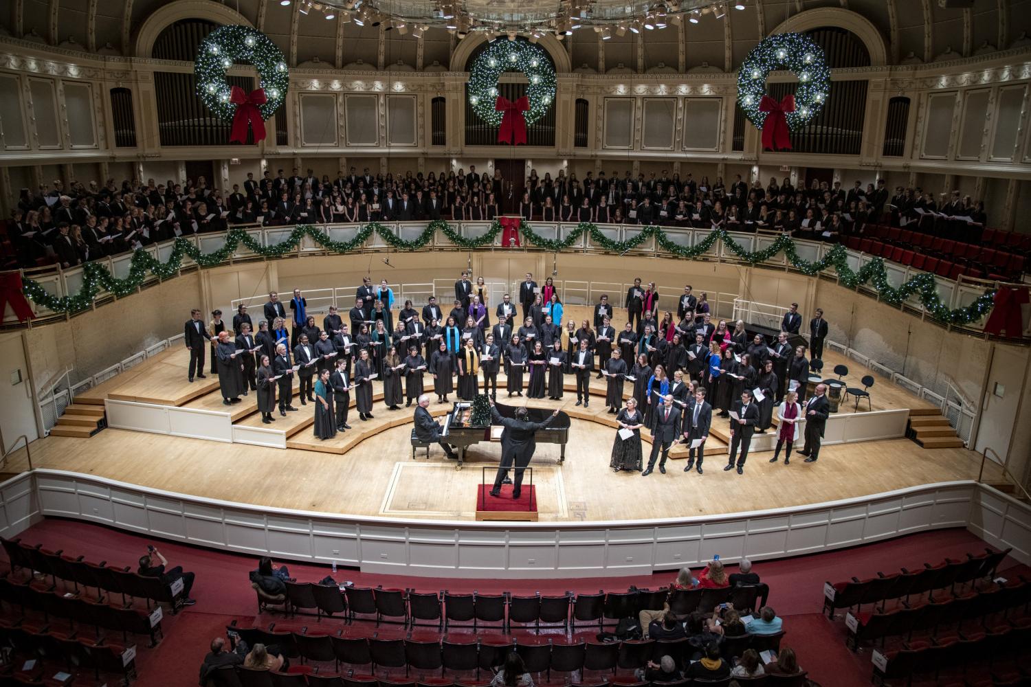 <a href='http://yvhu.ngskmc-eis.net'>全球十大赌钱排行app</a>合唱团在芝加哥交响音乐厅演出.